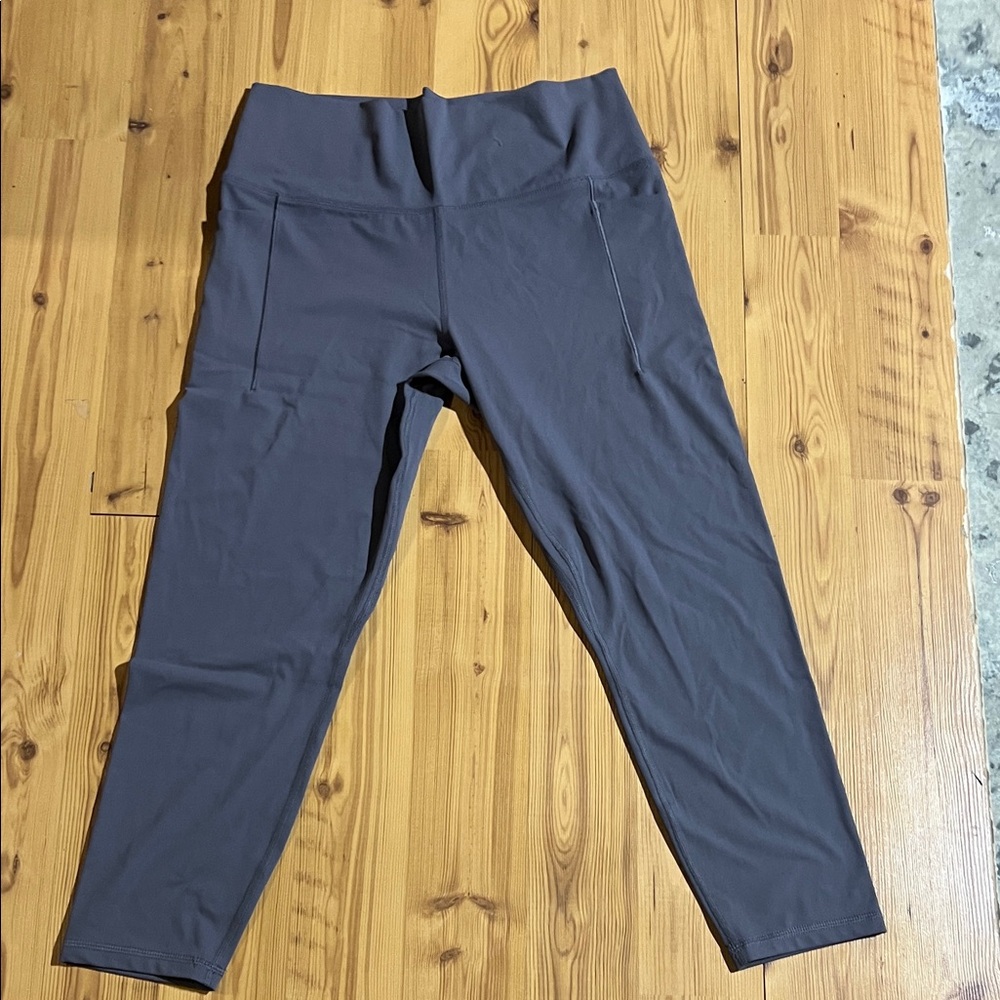 Aviva SoftSculpt Gray Leggings